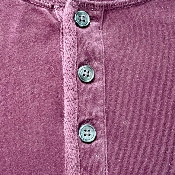 Men’s Size: XL St. John’s Bay Long Sleeve 1/4 Button Down Pullover Henley - Picture 3 of 6